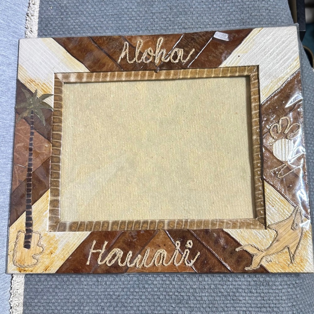 Vintage Aloha Hawaii Souvenir Photo Frame Tropical Palm Tree Dolphin Mixed Media